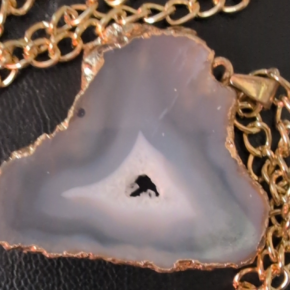 Blue Agate Druzy Slice Pendant Necklace - Picture 2 of 6